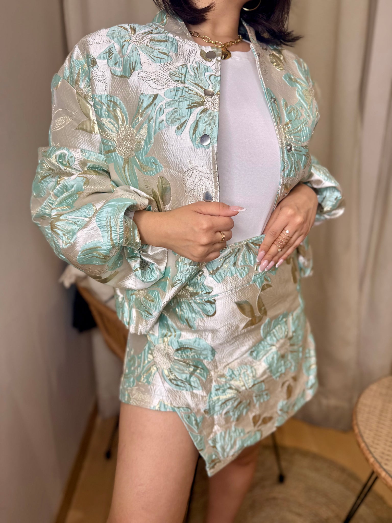 Short Tapissa